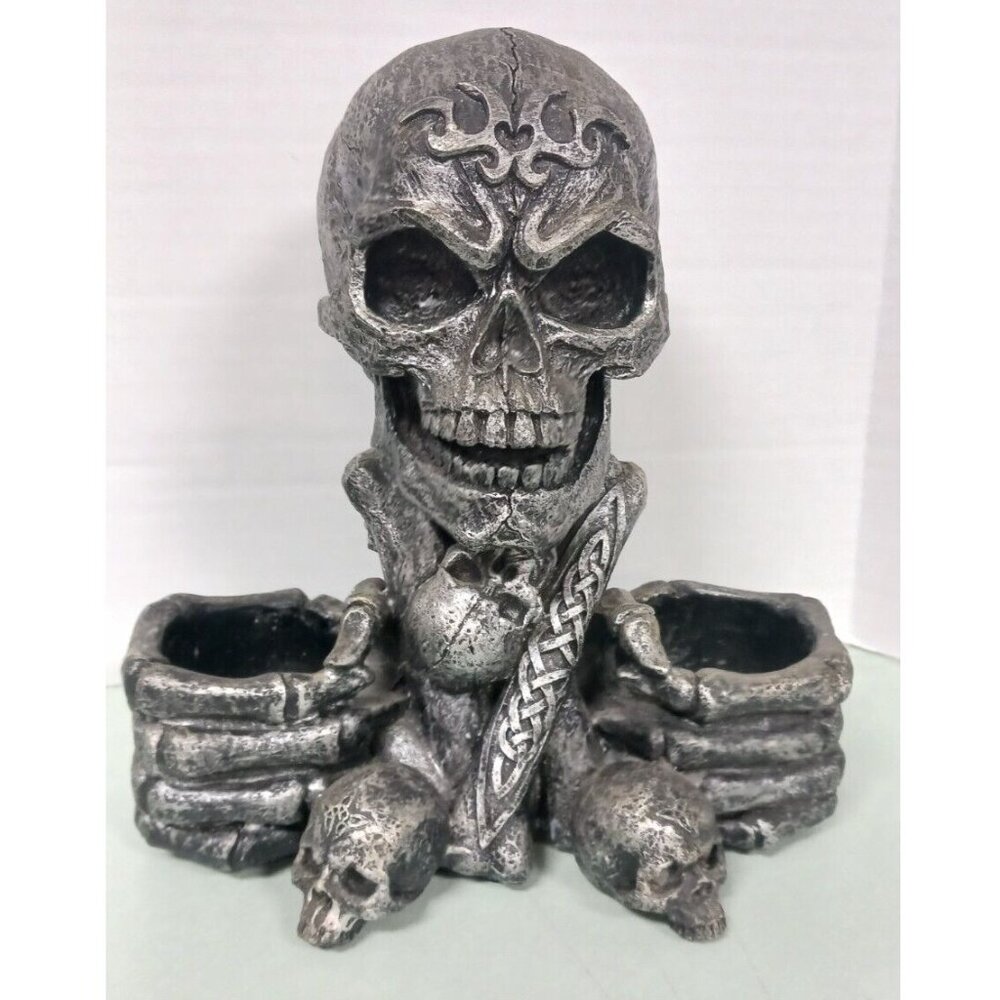 DWK Gothic Skull Bones Salt And Pepper Shaker Holder 2010